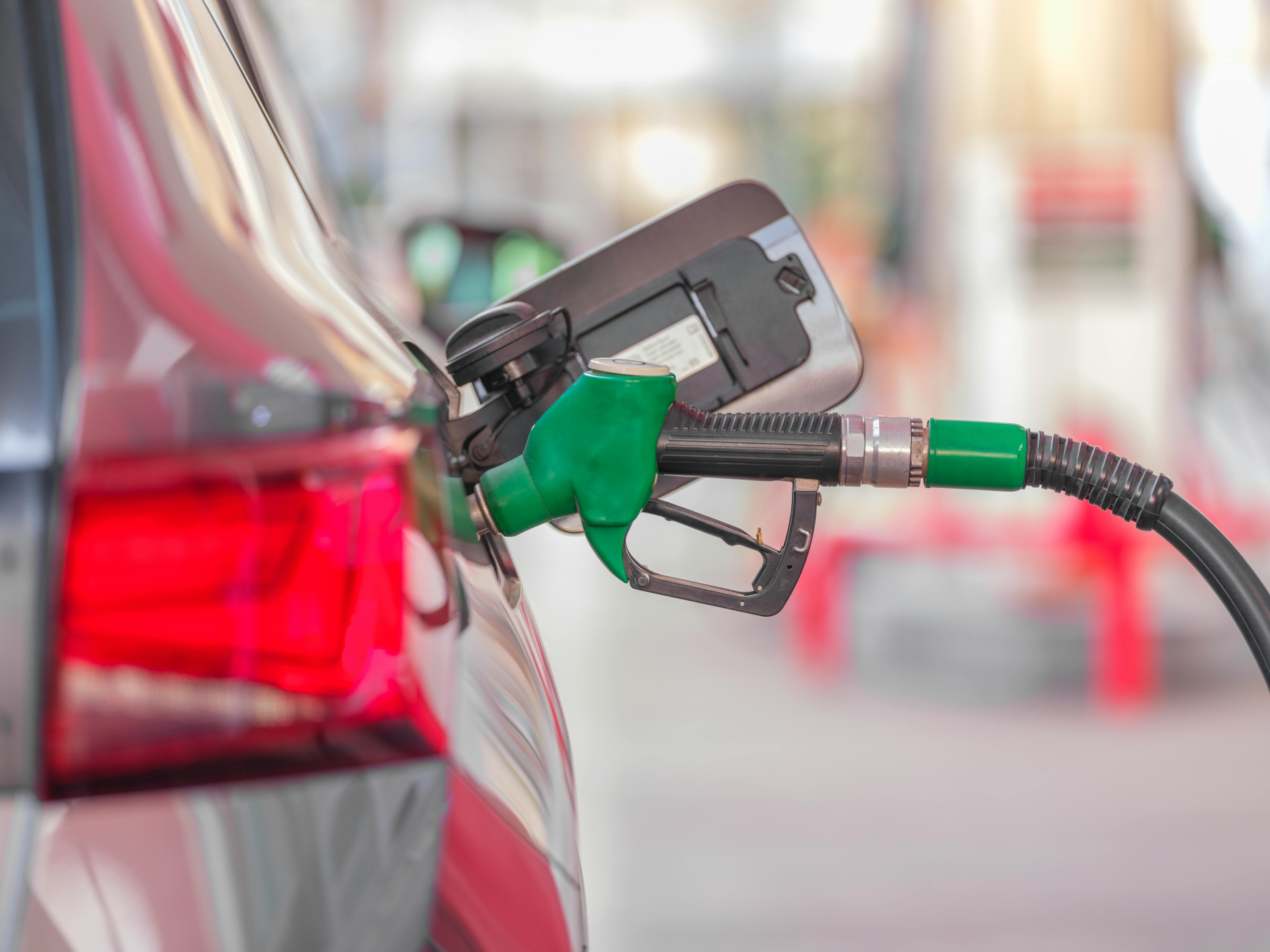 Devon fuel firm welcomes duty freeze as rural drivers gain relief from ...