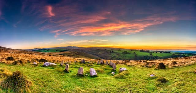 © Matthew Butland