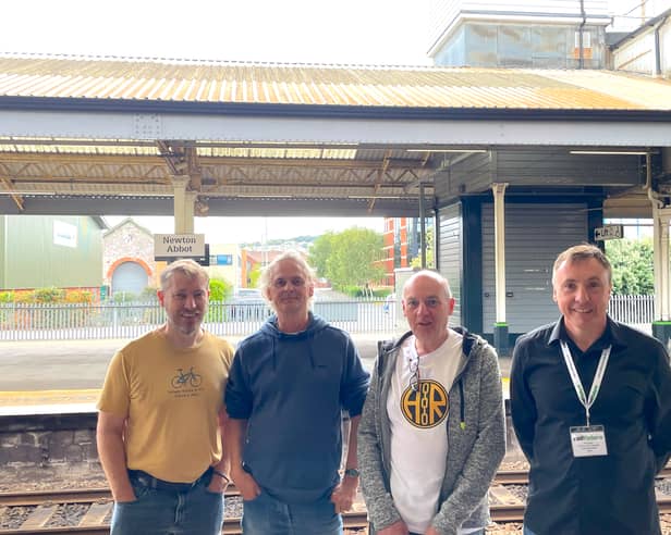 L-R HRLA Alan Forsyth, Neil Bromley, Michael Cooke, Raifluture D&C chair Tim Steer.