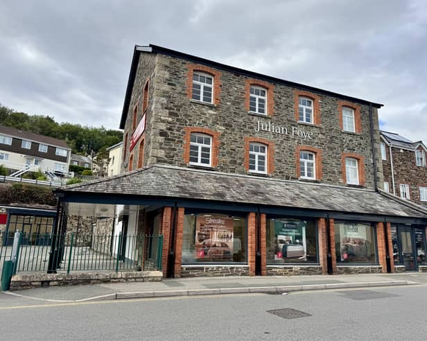 Julian Foye opens new showroom in restored Tavistock Old Mill