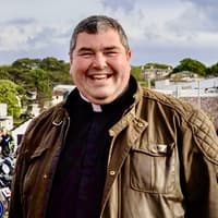 Newton Abbot community invited to sing Christmas carols for Rowcroft Hospice