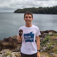 17-year-old environmental campaigner meets MP to push for cleaner waters