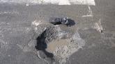 Pothole (Image: Wikimedia commons)