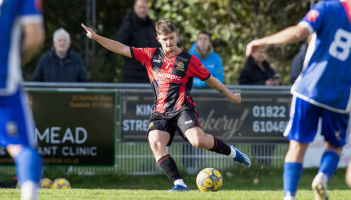 “It was the best strike I’ve ever hit”: Bowker’s long-range effort helps Tavistock AFC earn a point away at 10-man Melksham