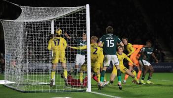 Argyle draw with Wycombe. Pic from PPAUK