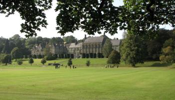 Mount Kelly, Tavistock (Image- Wikimedia Commons CC BY 3.0)