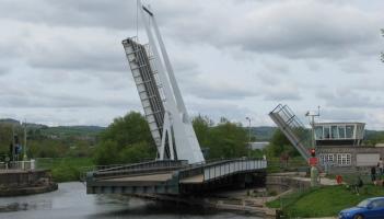 Proposals to replace ageing Exeter bridges and improve M5 access in Cullompton gain backing (&copy; Copyright Sarah Charlesworth)