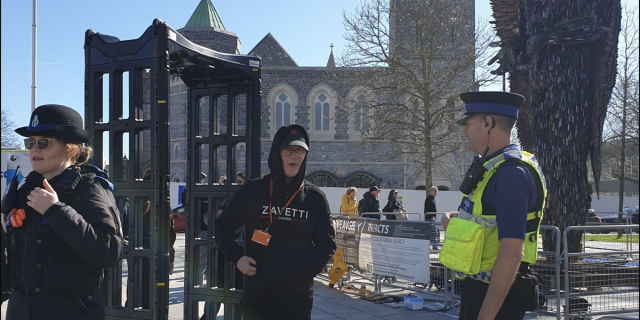 Officers demonstrated equipment designed to detect weapons (Image- D&C Police)