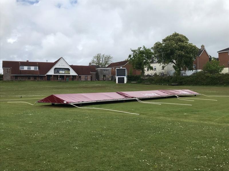  Covers on   