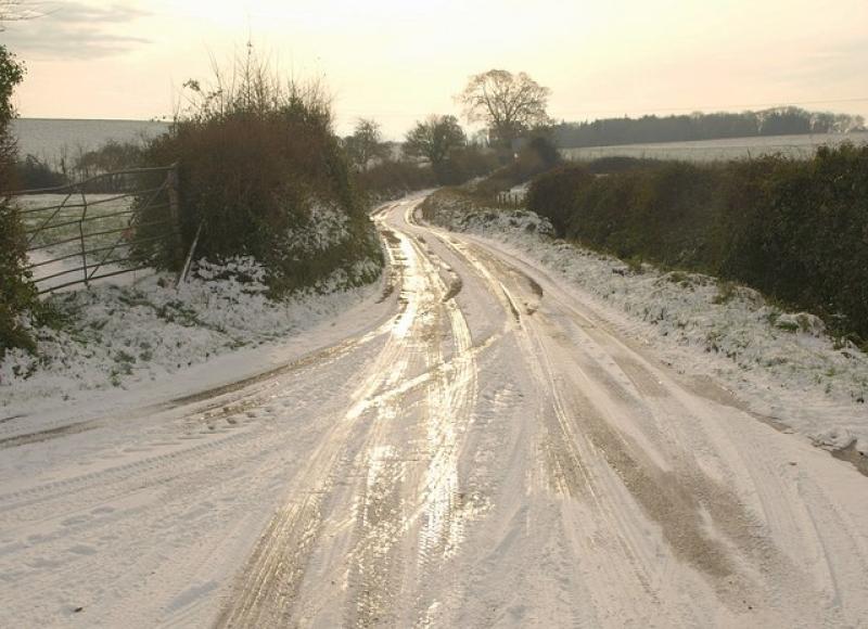 Freezing weather sparks ice warning in Devon