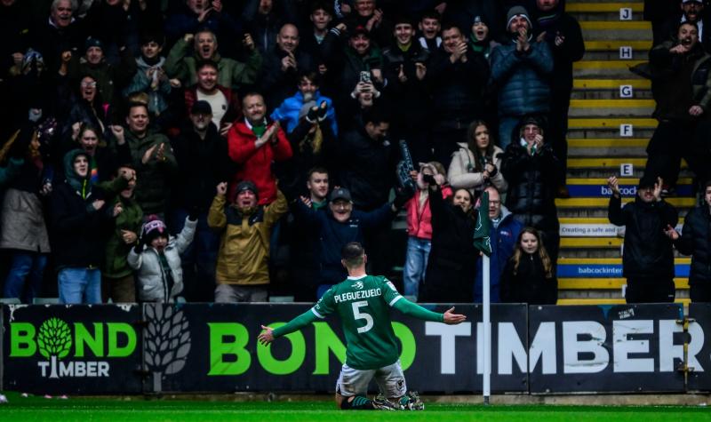 Goal celebrations for Julio Pleguezuelo. Pic from PPAUK