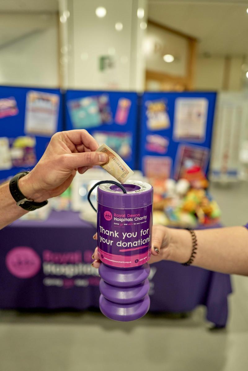 Barratt Homes donates £1,500 to Cherrybrook chemotherapy unit