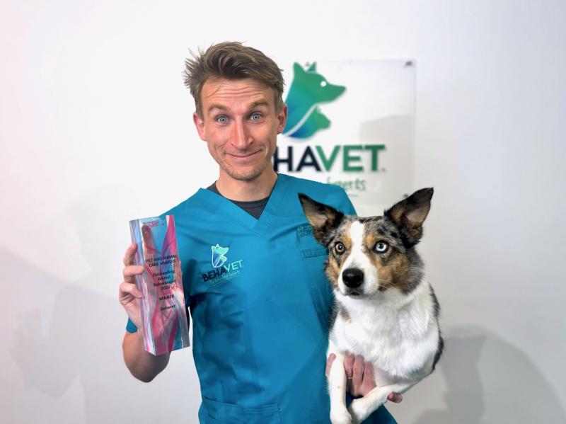 Okehampton online pet behaviour clinic wins national award