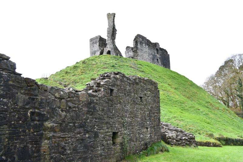 Town council to discuss future of Okehampton Castle visitor access