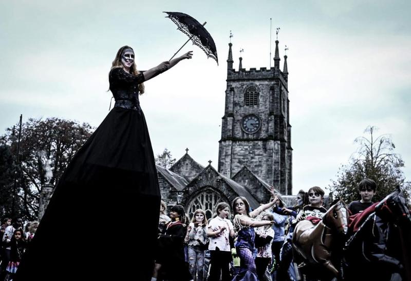 The parade leaves Bedford Square at 4.30pm Credit- Visit Tavistock