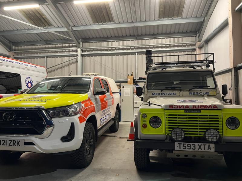 The old Defender and new Hilux side-by-side Credit- Jamie Townsend