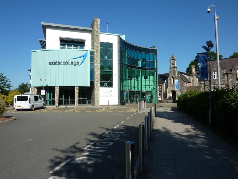 Industry leaders warn of construction skills shortage at Exeter summit