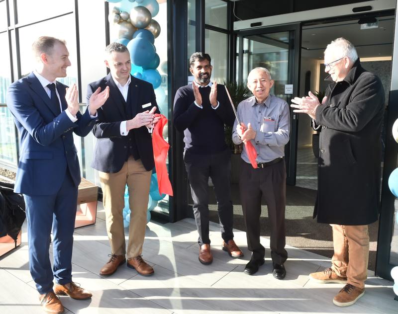 Fragrance Group owner Koh Wee Meng cuts the ribbon on Hotel Indigo Pictures miraclePR.com