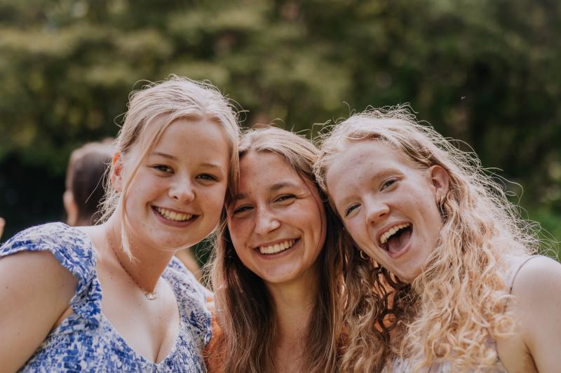 The Maynard School becomes first in Devon to receive elite ISI ‘Significant Strength’ Award