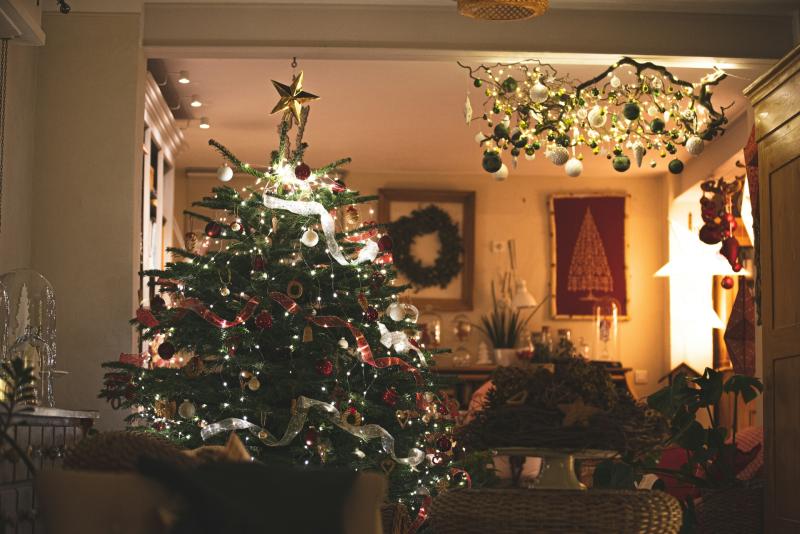 (Photo courtesy of: Simon Kessler/Unsplash) Christmas Tree