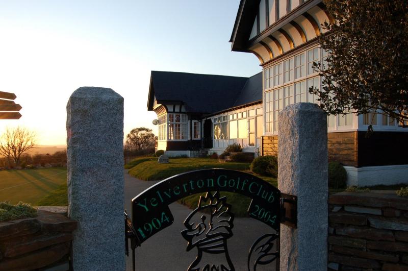 The magic of Yelverton GC