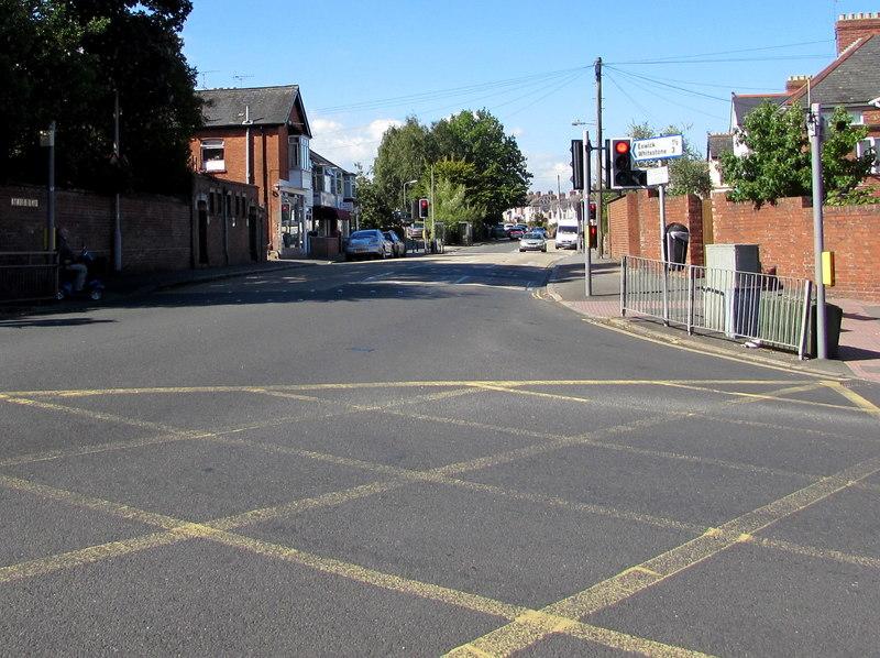 Buddle Lane gas works continue in Exeter as road closures and traffic lights remain in place