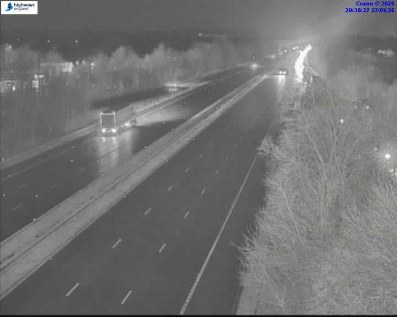 M5 shut in Devon after evening collision