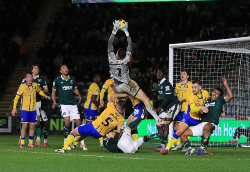 Plymouth Argyle v Mansfield Town. Pic from PPAUK
