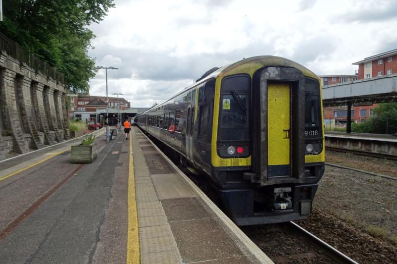 Exeter passengers fed up with 35-year-old trains? This group is fighting to replace them