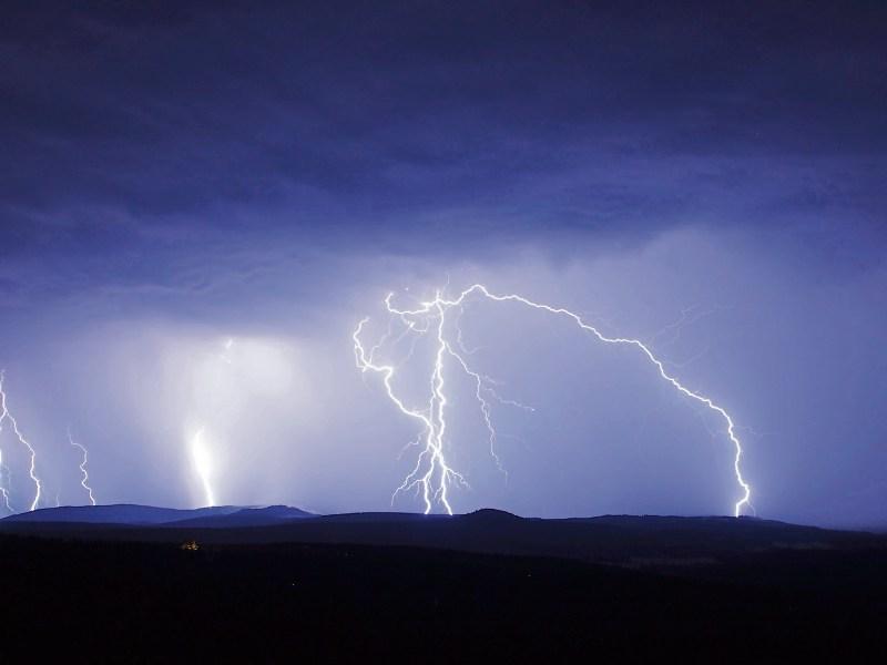 LOUTH WEATHER: 'Tonight could be interesting' in terms of thunderstorms